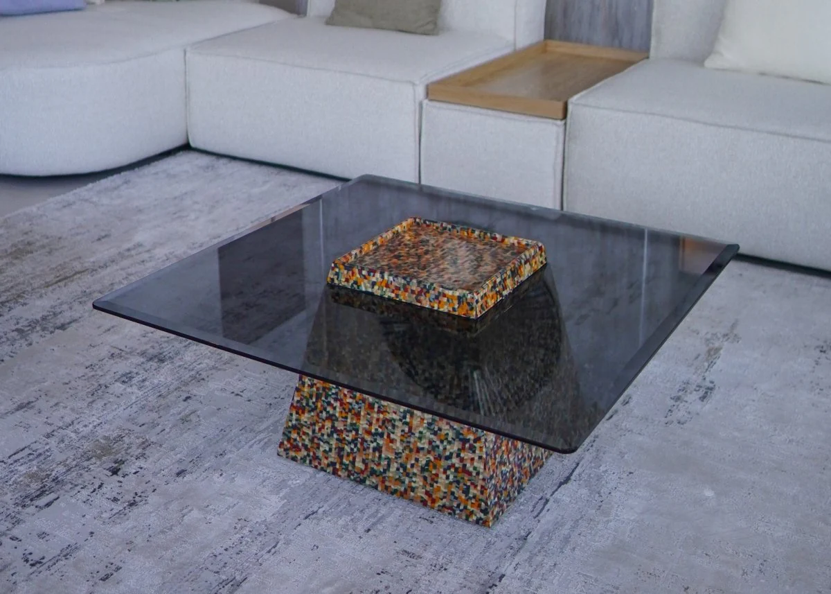 طاولة قهوة زجاجية - قاعدة مربعة - Image 3