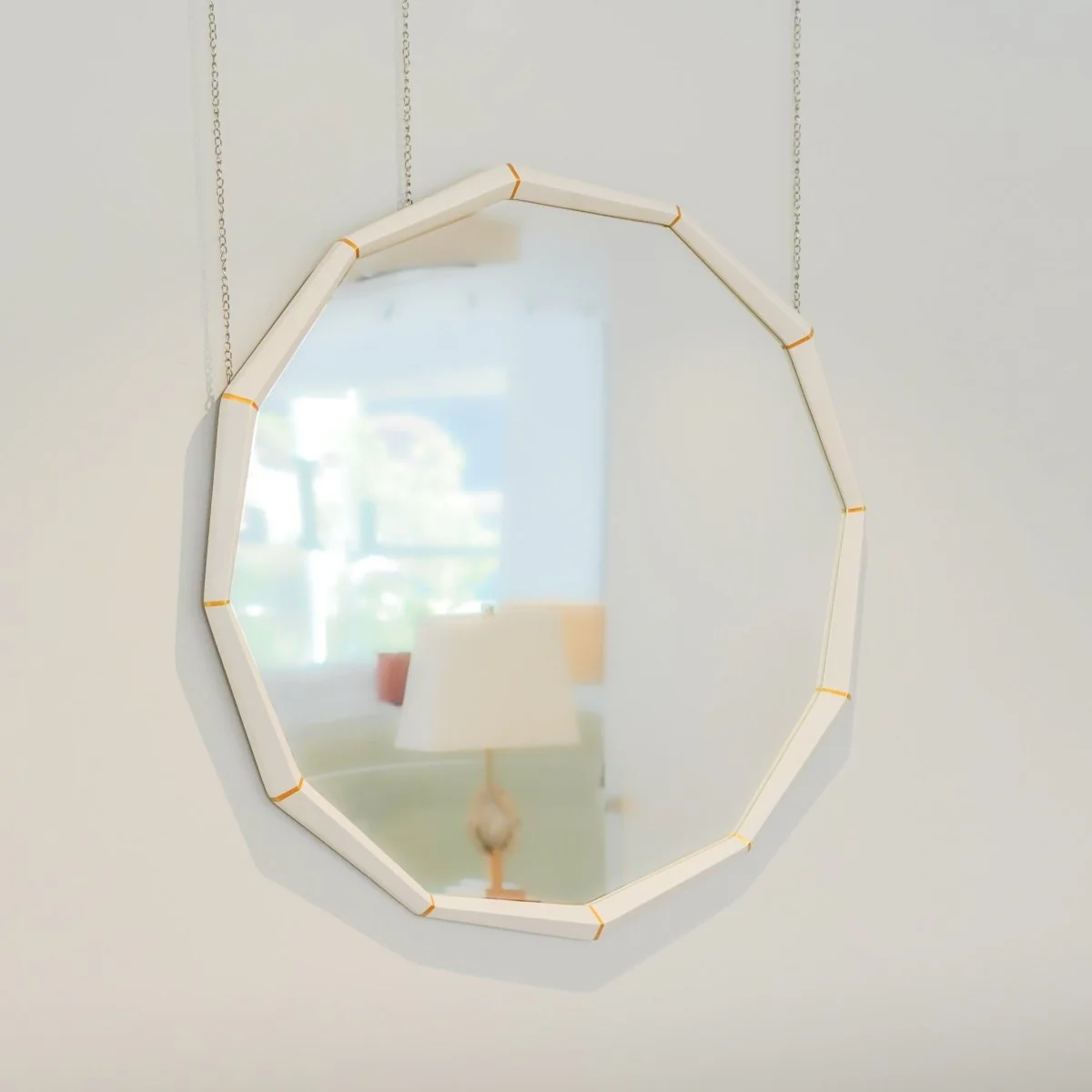 مرآة جدارية - إطار هندسي - Image 3